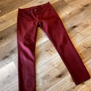 DL1961 Emma Legging Garnet/Burgundy 4way 360 Stretch Jeans size 28